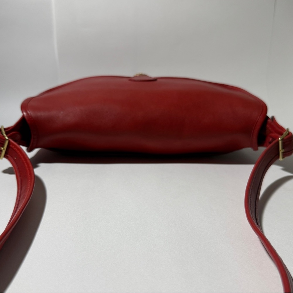 COACH Vintage Letter Brief from 1980s NYC Factory. Rich Red. Near Perfection. - Picture 5 of 16